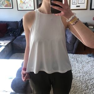 Nike swing workout tank